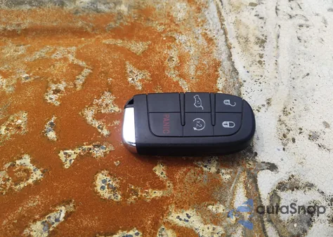 2017 Jeep Renegade Latitude Fwd z USA, uszkodzony, nr VIN ZACCJABB0HPE49909